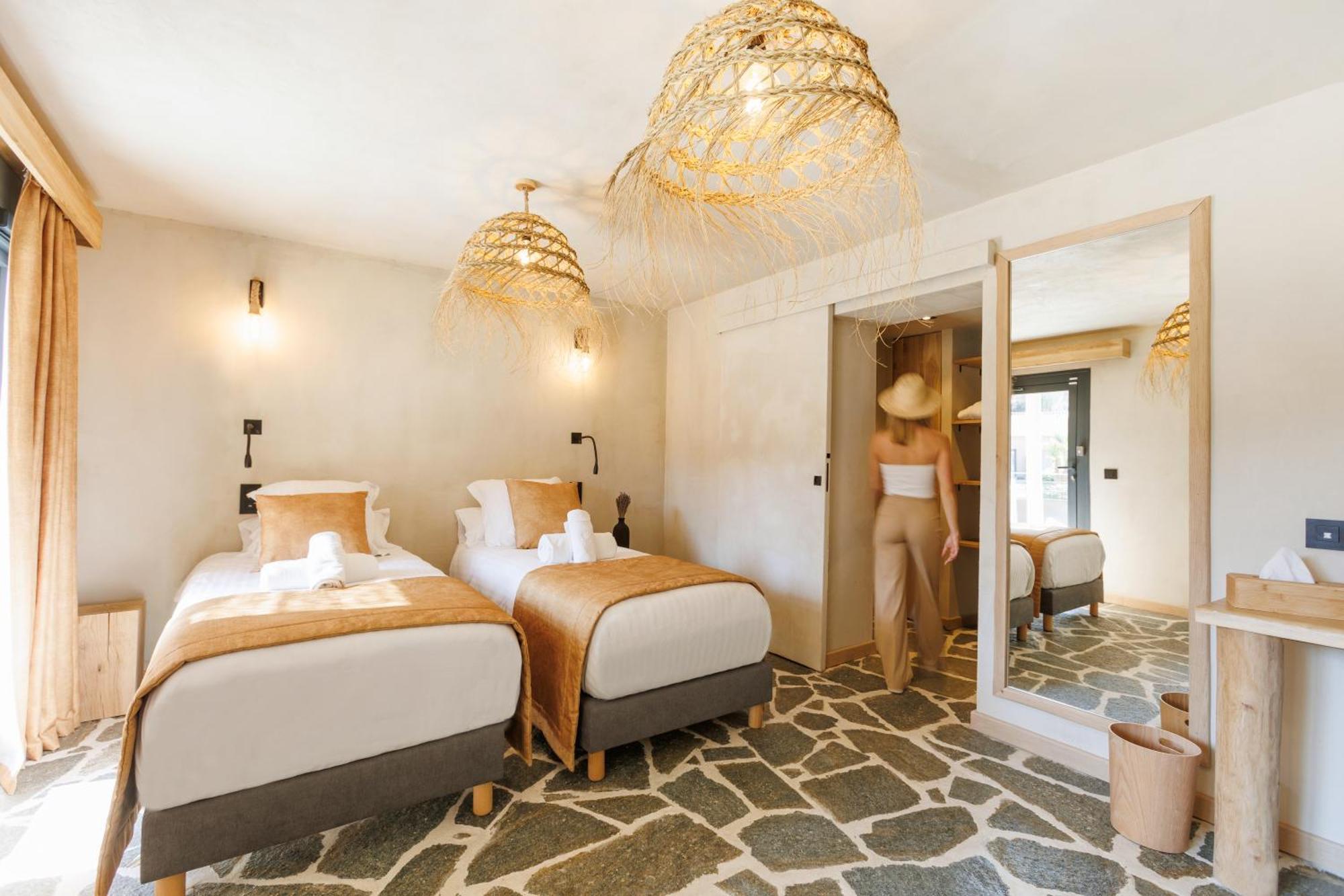 Le Domaine De La Mer - Beach Hotel Nature&Authenticite Hyeres Bagian luar foto