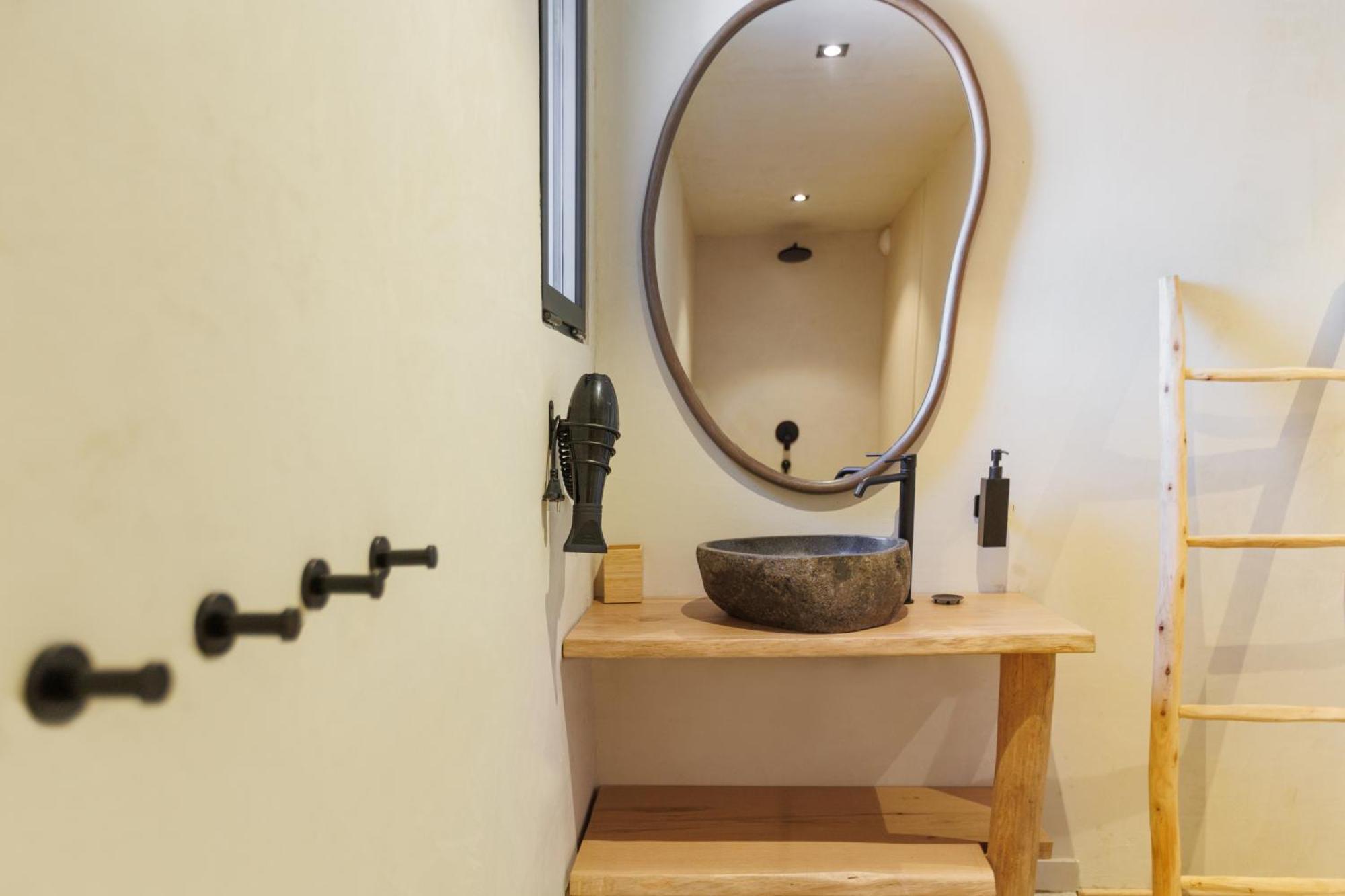 Le Domaine De La Mer - Beach Hotel Nature&Authenticite Hyeres Bagian luar foto